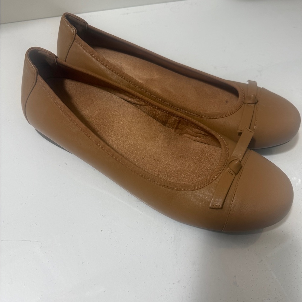 Leather ballet flats,Vionic Amorie Skimmers in new conditions orthopedic comfort - Picture 3 of 16